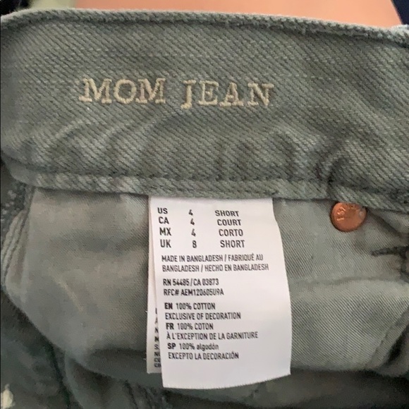 american eagle army green ripped mom jeans - Picture 3 of 3